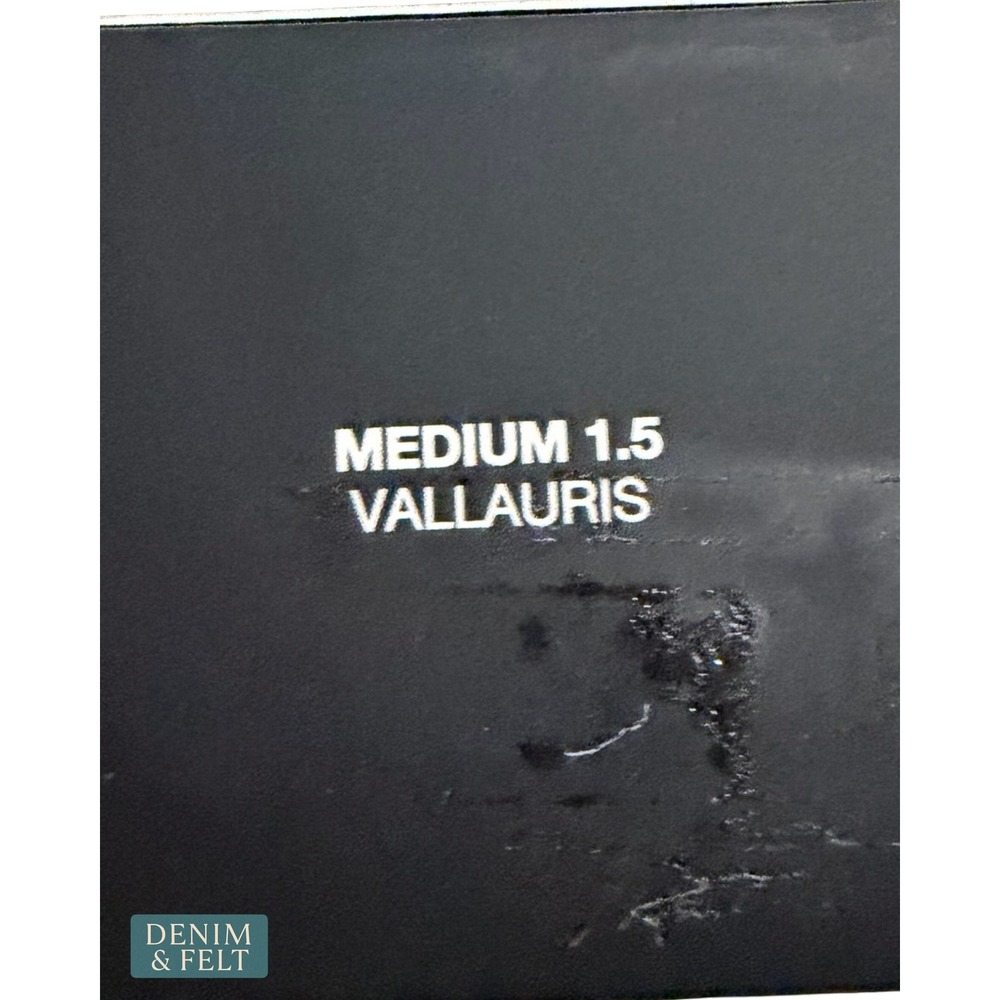 NEW NARS Natural Radiant Longwear Foundation Vallauris Medium 1.5 Full Coverage - Picture 8 of 9